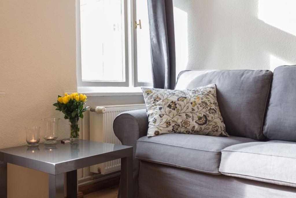 Zentrale Altbauwohnung Im Helmholtzkiez Berlín Exteriér fotografie